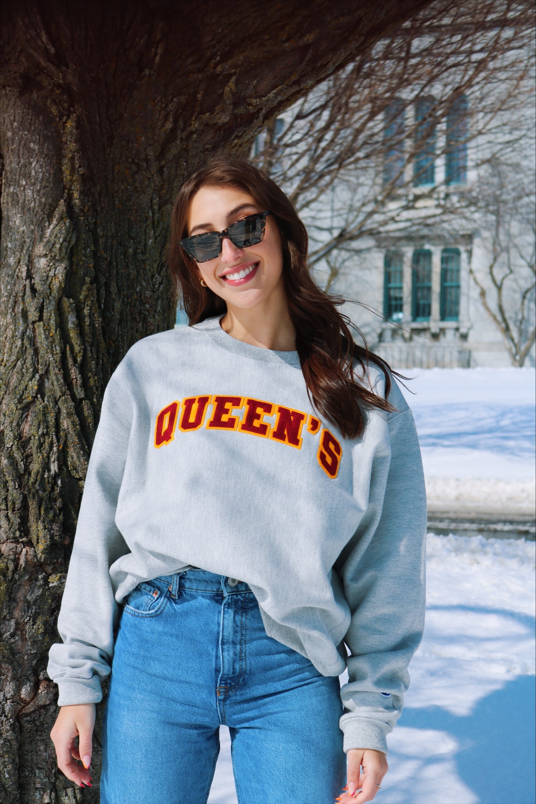 Queen champion jumper on sale